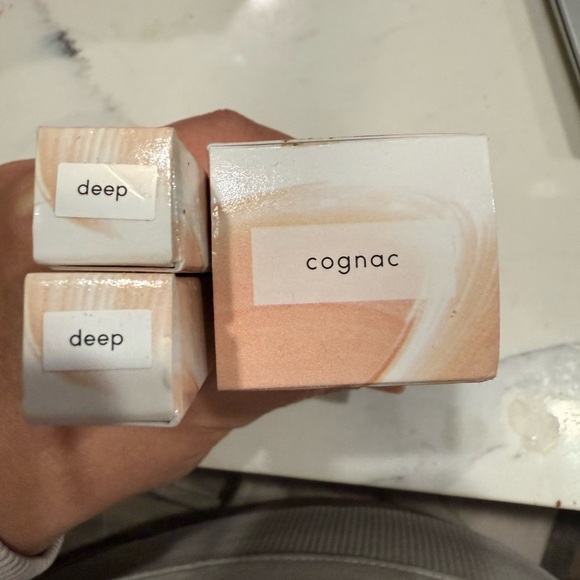 Laura Geller Filter First Luminous Foundation and Concealers - Picture 8 of 8